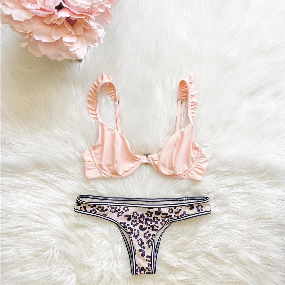🌟SOLD🌟NWOT Amuse Society/Tavik Set